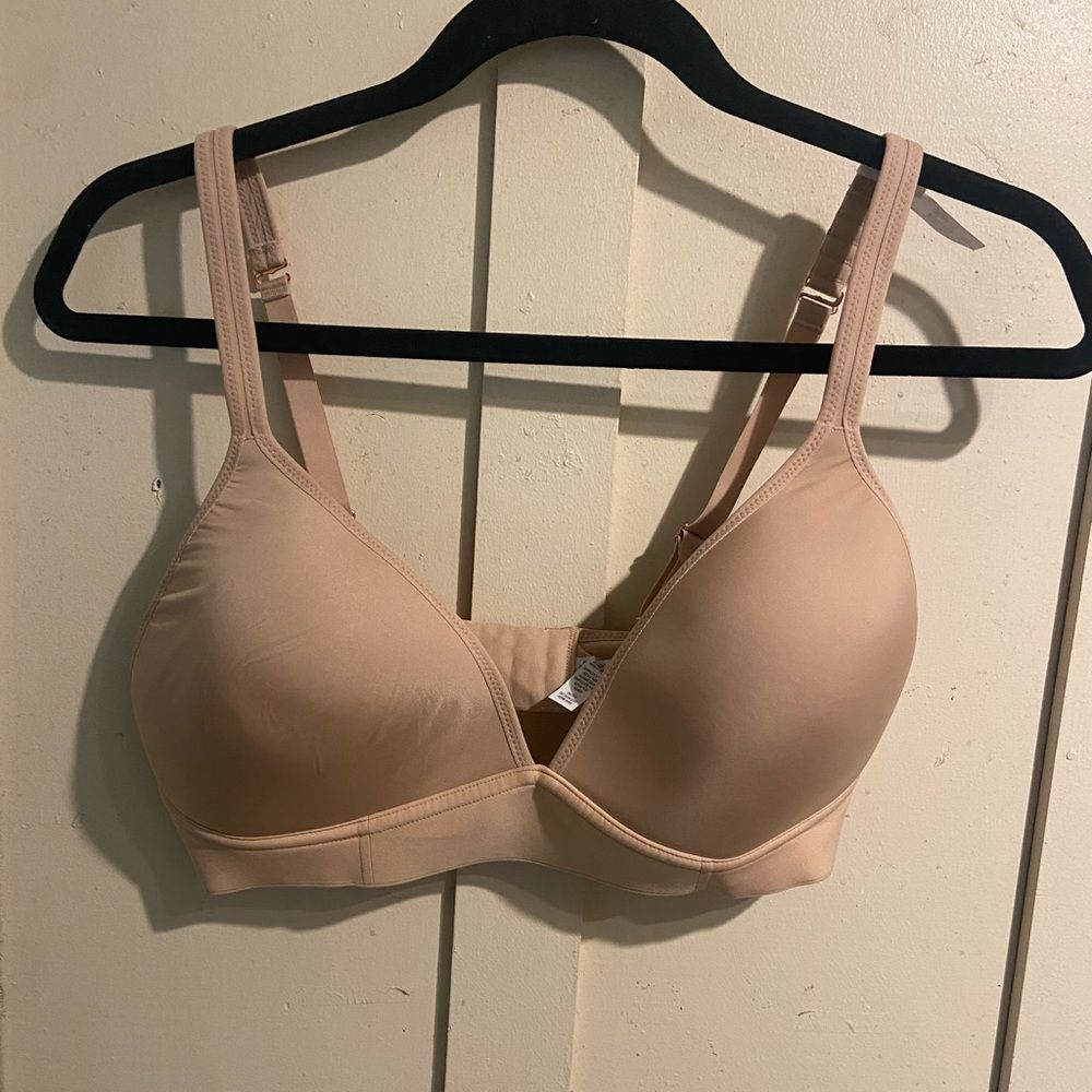 Aerie wireless lightly padded bra size 36d